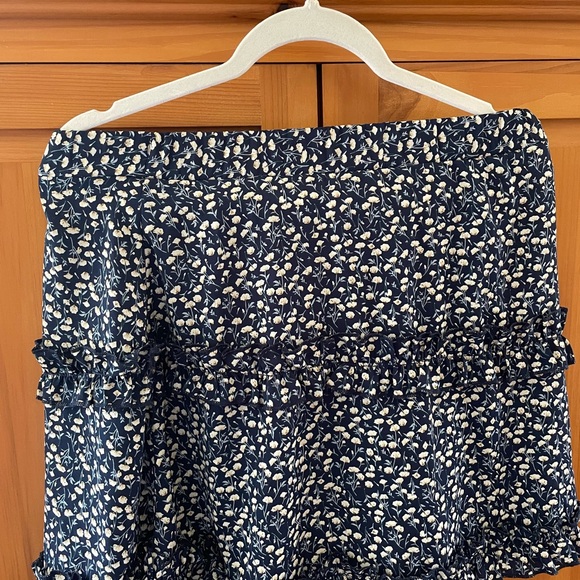 Floral Ruffle Skirt 🌼 - Picture 4 of 10